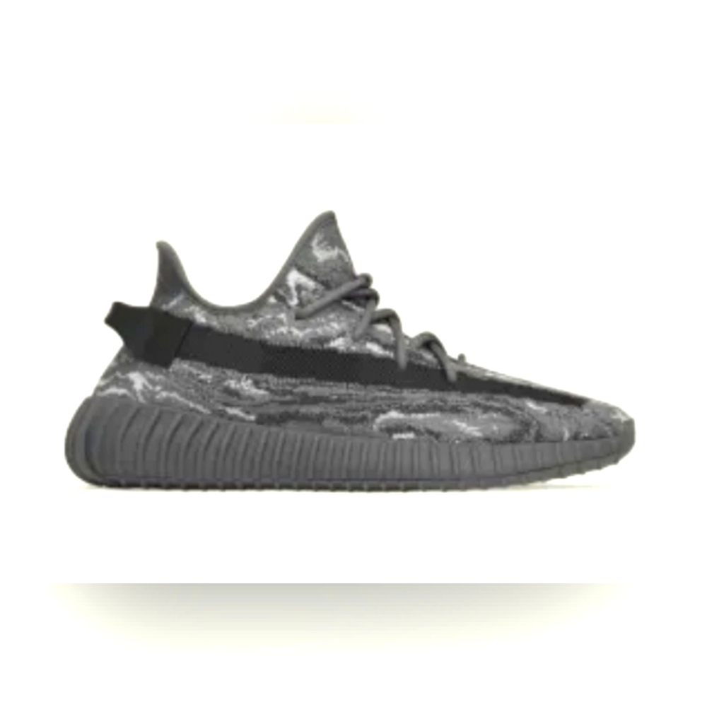 💯Authentic Yeezy's BNIB w/Online Receipt - MX Salt